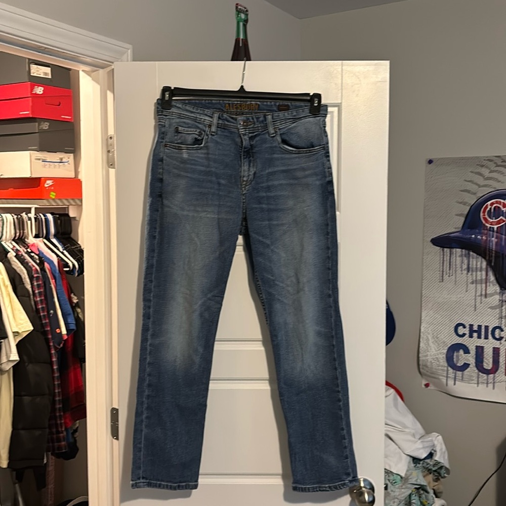 ALESBURY men’s jeans size 32/30